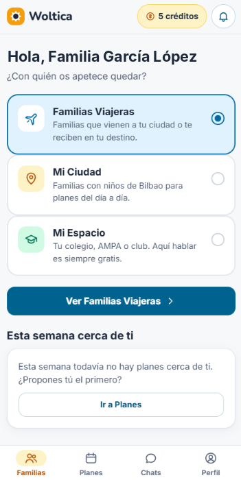Pantalla de inicio de la app de familias de Woltica, con los círculos Familias Viajeras, Mi Ciudad y Mi Espacio